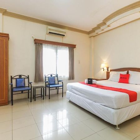 Reddoorz Plus Near Taman Siring Бенуааняр Екстериор снимка